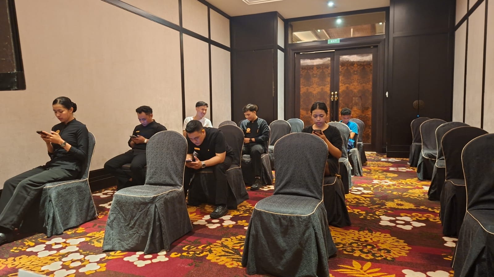 English assessment for hospitality